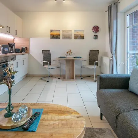 Heinrich Apartment